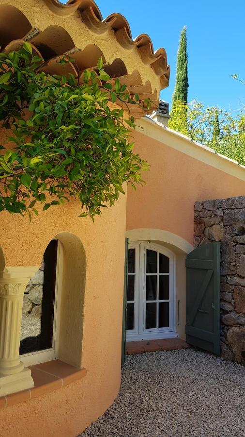 Bed and Breakfast Pierres Blanches Cotignac Exterior foto